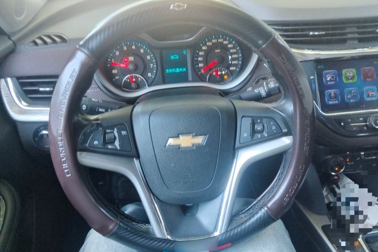 Used Chevrolet Malibu 2017 1.5T Automatic Luxury Edition Steering Wheel