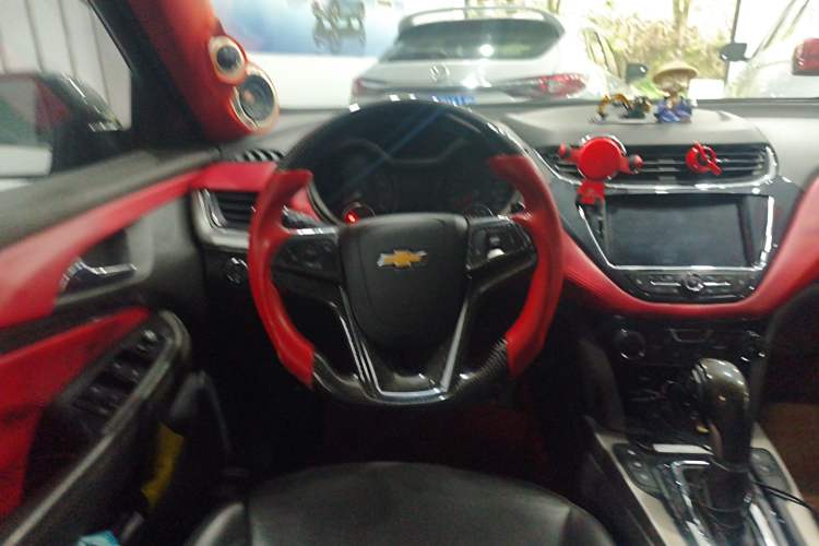 Used Chevrolet Malibu 2017 1.5T Automatic Luxury Edition Steering Wheel