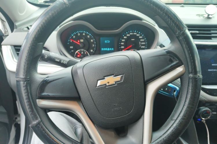 Used Chevrolet Malibu 2017 1.5T Automatic Comfort Edition Steering Wheel