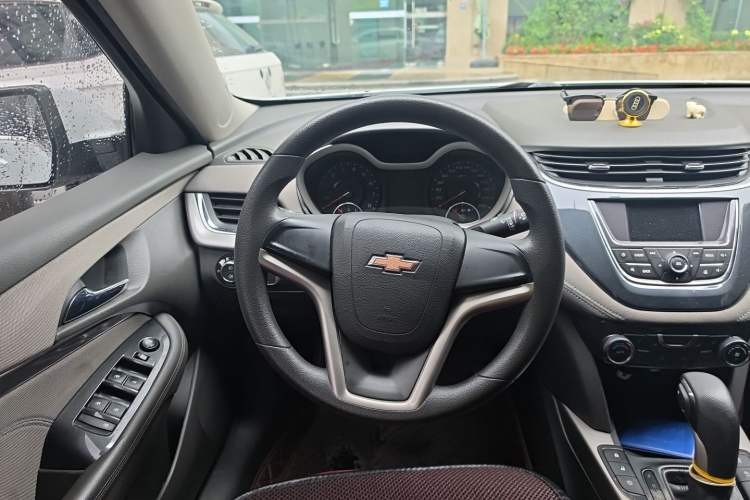 Used Chevrolet Malibu 2017 1.5T Automatic Comfort Edition Steering Wheel