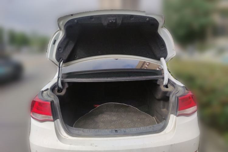 Used Chevrolet Malibu 2017 1.5T Automatic Flagship Edition Trunk