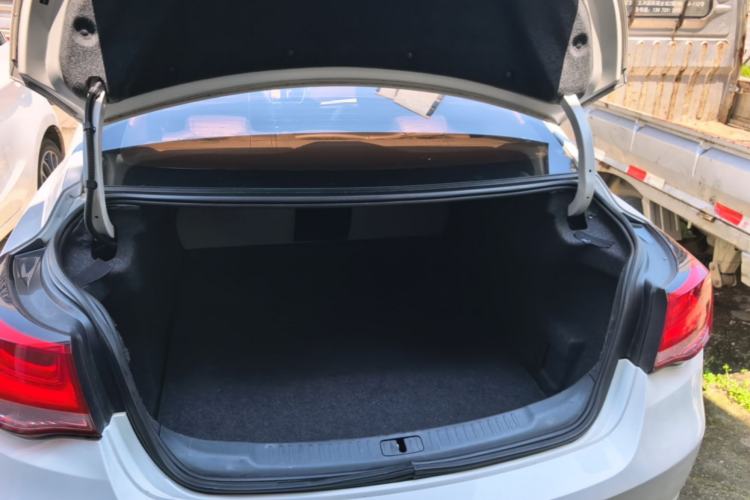 Used Chevrolet Malibu 2017 1.5T Automatic Luxury Edition Trunk