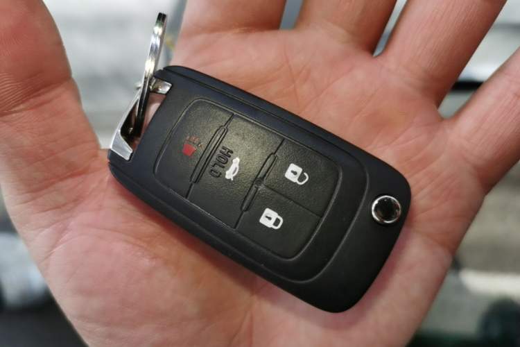 Used Chevrolet Malibu 2017 1.5T Automatic Luxury Edition Vehicle Key