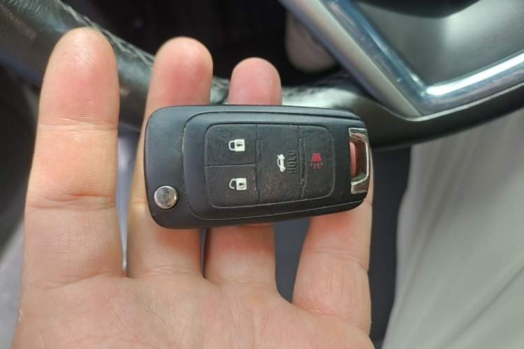 Used Chevrolet Malibu 2017 1.5T Automatic Luxury Edition Vehicle Key