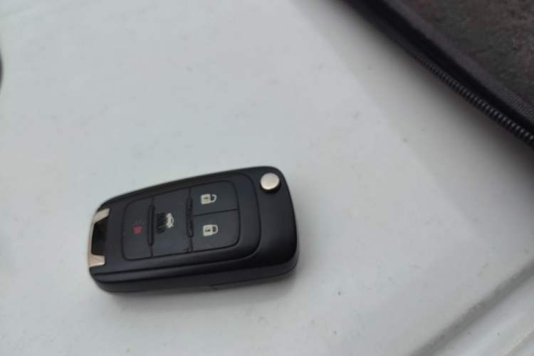 Used Chevrolet Malibu 2017 1.5T Automatic Luxury Edition Vehicle Key