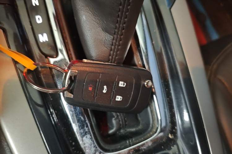 Used Chevrolet Malibu 2017 1.5T Automatic Luxury Edition Vehicle Key