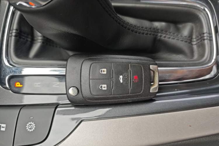 Used Chevrolet Malibu 2017 1.5T Automatic Luxury Edition Vehicle Key