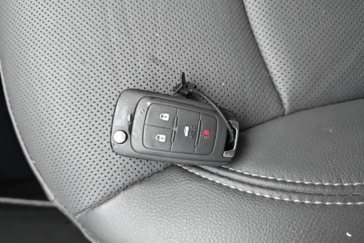 Used Chevrolet Malibu 2017 1.5T Automatic Luxury Edition Vehicle Key