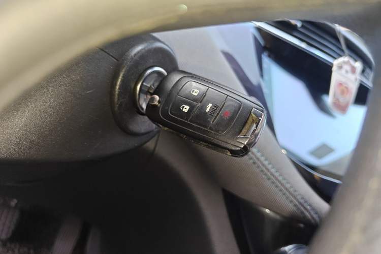 Used Chevrolet Malibu 2017 1.5T Automatic Comfort Edition Vehicle Key