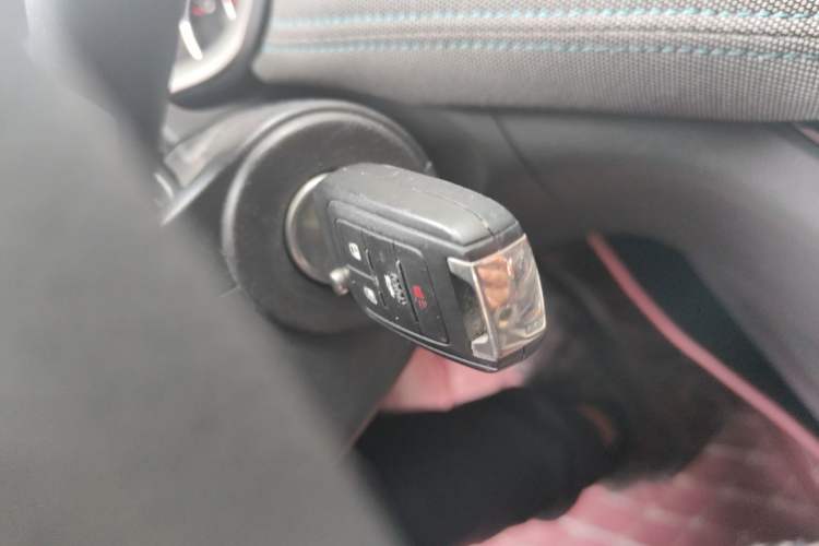 Used Chevrolet Malibu 2017 1.5T Automatic Comfort Edition Vehicle Key