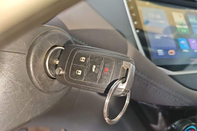 Used Chevrolet Malibu 2017 1.5T Automatic Comfort Edition Vehicle Key