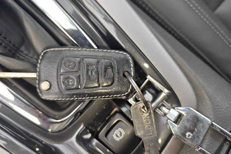 Used Chevrolet Malibu 2017 1.5T Automatic Luxury Edition Vehicle Key