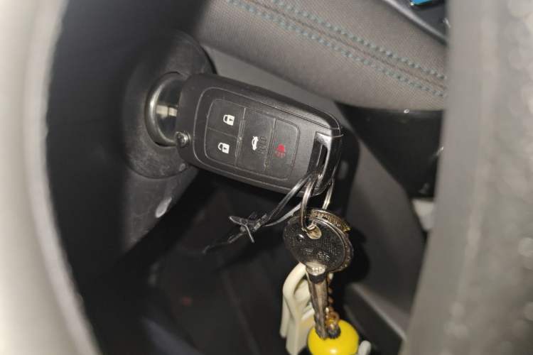 Used Chevrolet Malibu 2017 1.5T Automatic Comfort Edition Vehicle Key