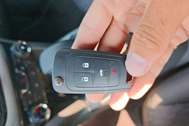 Used Chevrolet Malibu 2017 1.5T Automatic Comfort Edition Vehicle Key