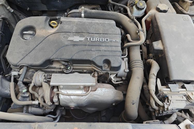 Used Chevrolet Malibu 2017 1.5T Automatic Luxury Edition Engine Bay