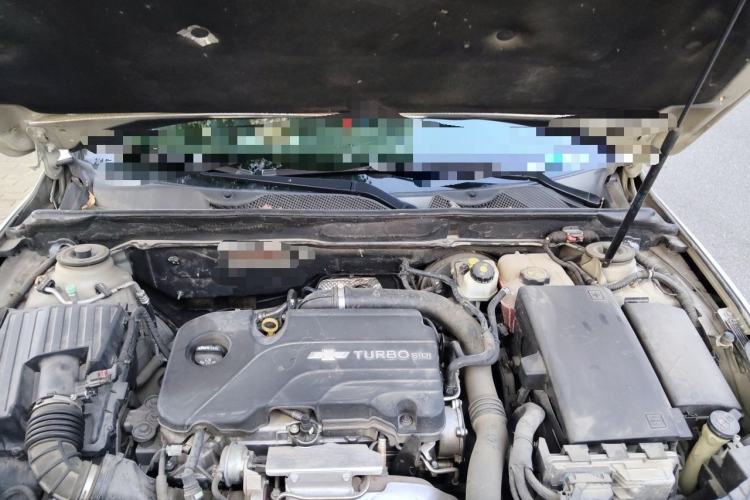 Used Chevrolet Malibu 2017 1.5T Automatic Luxury Edition Engine Bay