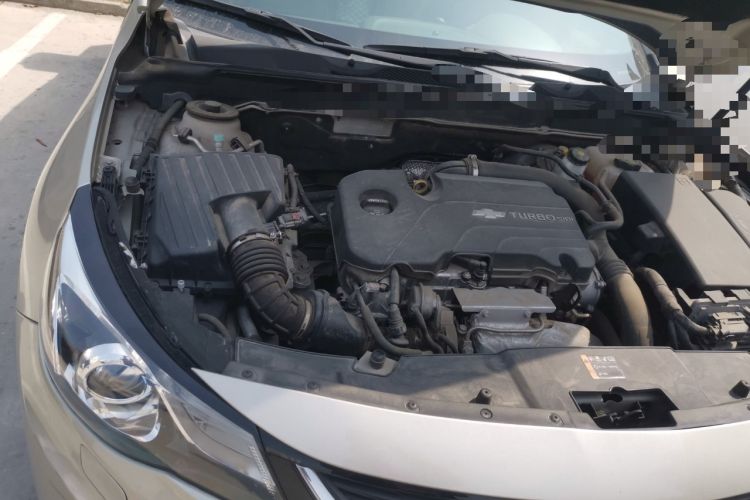 Used Chevrolet Malibu 2017 1.5T Automatic Luxury Edition Engine Bay Right