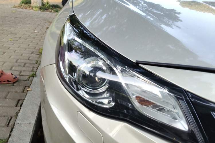 Used Chevrolet Malibu 2017 1.5T Automatic Luxury Edition Right Front Headlight