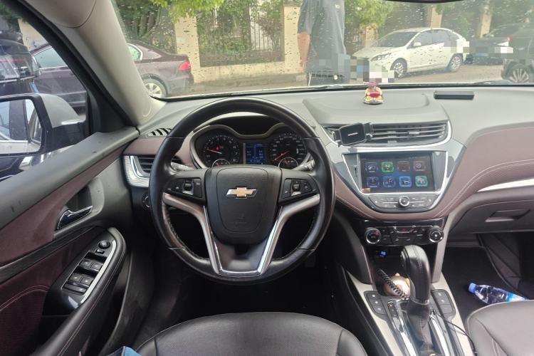 Used Chevrolet Malibu 2017 1.5T Automatic Luxury Edition Steering Wheel
