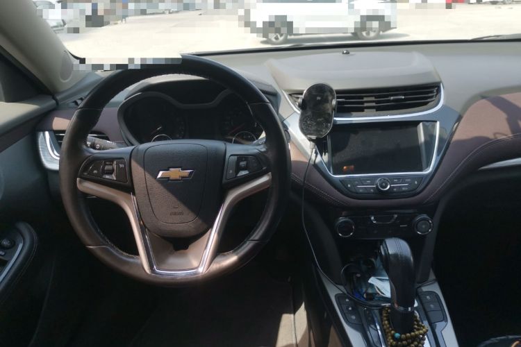 Used Chevrolet Malibu 2017 1.5T Automatic Luxury Edition Steering Wheel