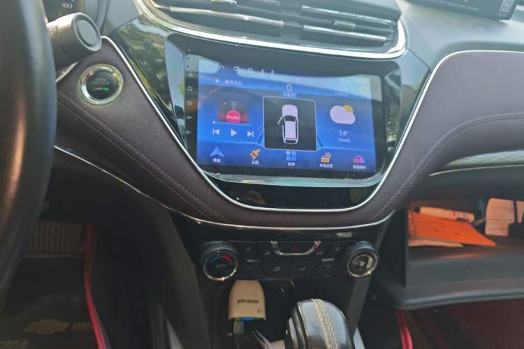 Used Chevrolet Malibu 2018 530T Automatic Fashion Edition Audio And AC Panel