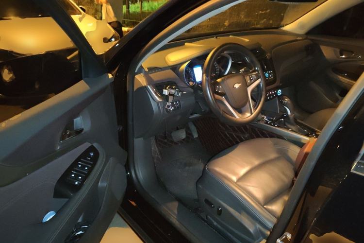 Used Chevrolet Malibu 2018 530T Automatic Fashion Edition Driver Seat