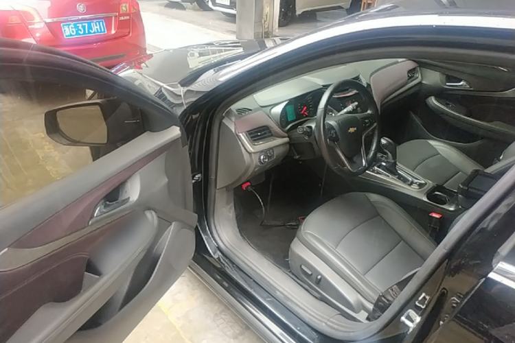 Used Chevrolet Malibu 2018 530T Automatic Fashion Edition Driver Seat
