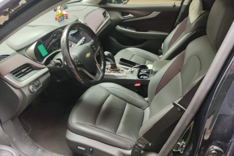 Used Chevrolet Malibu 2018 530T Automatic Fashion Edition Driver Seat