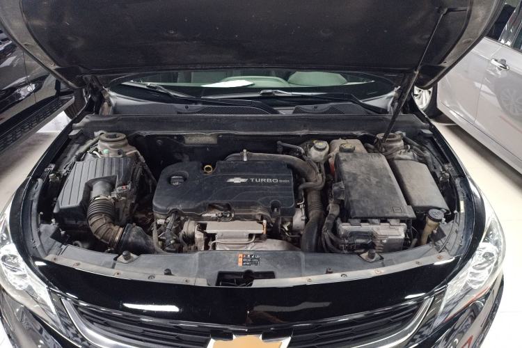 Used Chevrolet Malibu 2018 530T Automatic Luxury Edition Engine Bay