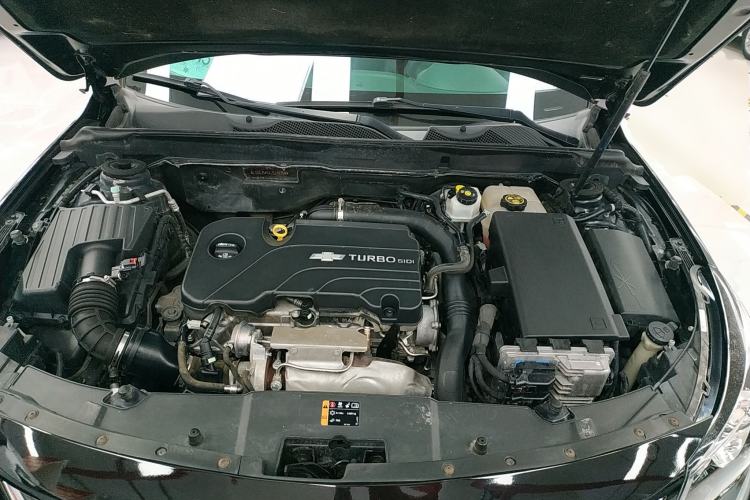 Used Chevrolet Malibu 2018 530T Automatic Luxury Edition Engine Bay