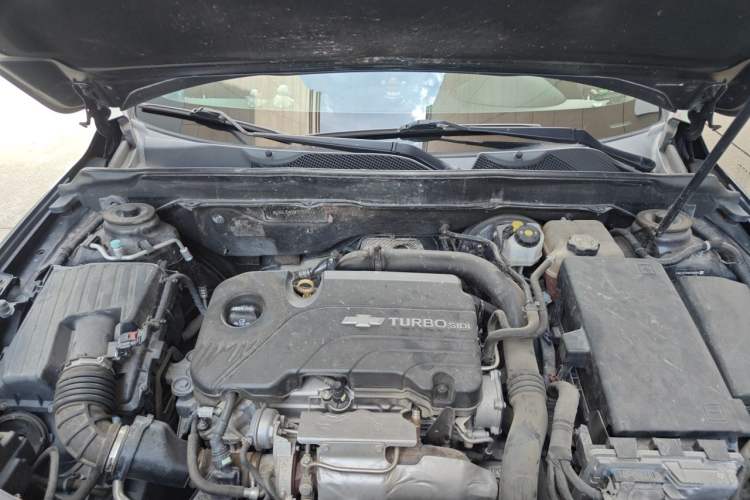 Used Chevrolet Malibu 2018 530T Automatic Fashion Edition Engine Bay