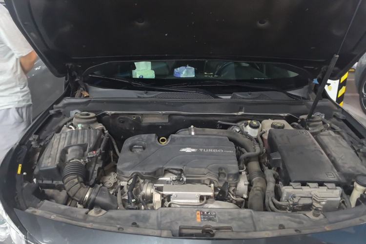 Used Chevrolet Malibu 2018 530T Automatic Luxury Edition Engine Bay