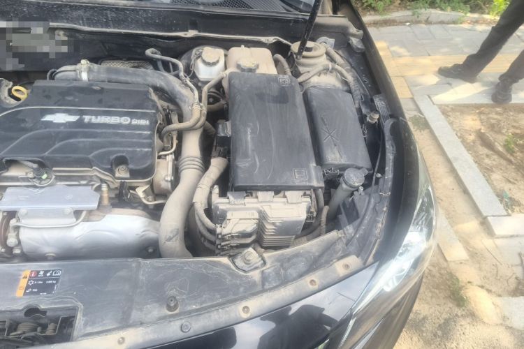 Used Chevrolet Malibu 2018 530T Automatic Fashion Edition Engine Bay Left