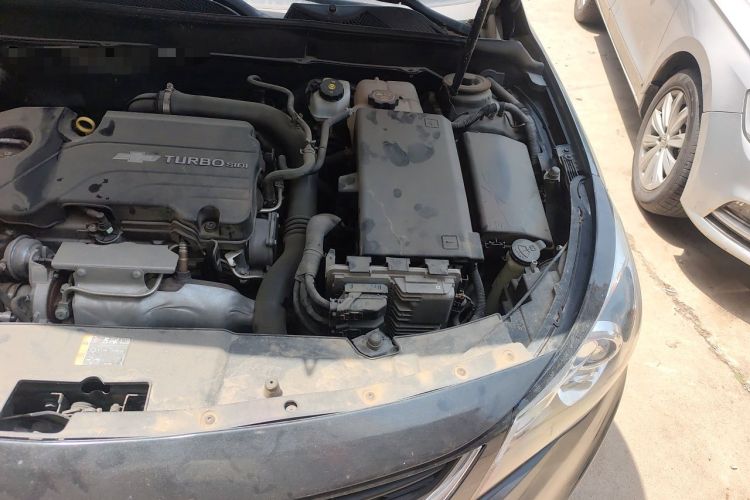Used Chevrolet Malibu 2018 530T Automatic Fashion Edition Engine Bay Left