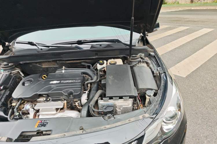 Used Chevrolet Malibu 2018 530T Automatic Luxury Edition Engine Bay Left