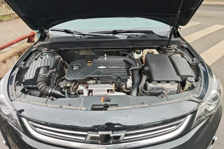 Used Chevrolet Malibu 2018 530T Automatic Luxury Edition Engine Bay