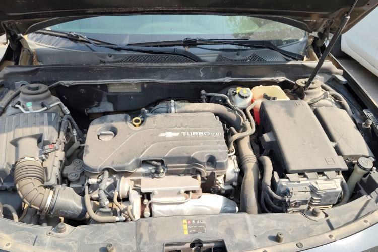 Used Chevrolet Malibu 2018 530T Automatic Fashion Edition Engine Bay