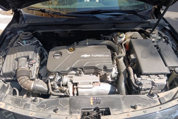 Used Chevrolet Malibu 2018 530T Automatic Fashion Edition Engine Bay