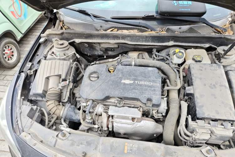 Used Chevrolet Malibu 2018 530T Automatic Luxury Edition Engine Bay Right