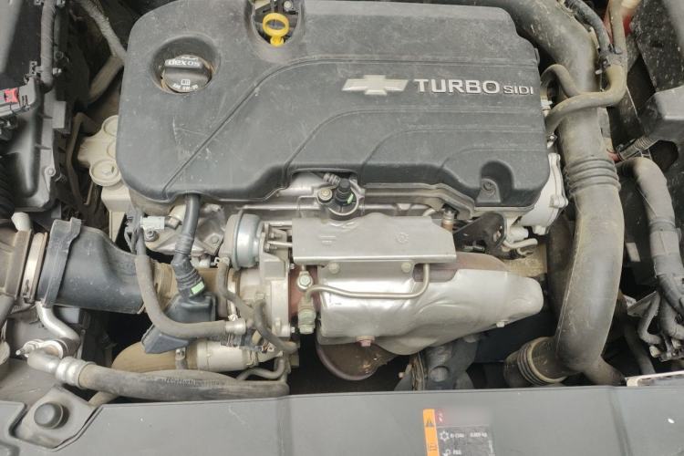 Used Chevrolet Malibu 2018 530T Automatic Fashion Edition Engine Bay