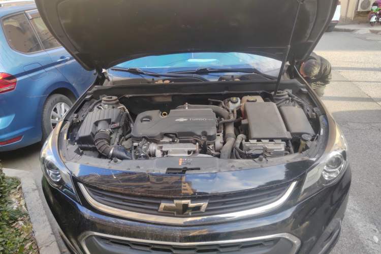Used Chevrolet Malibu 2018 530T Automatic Luxury Edition Engine Bay