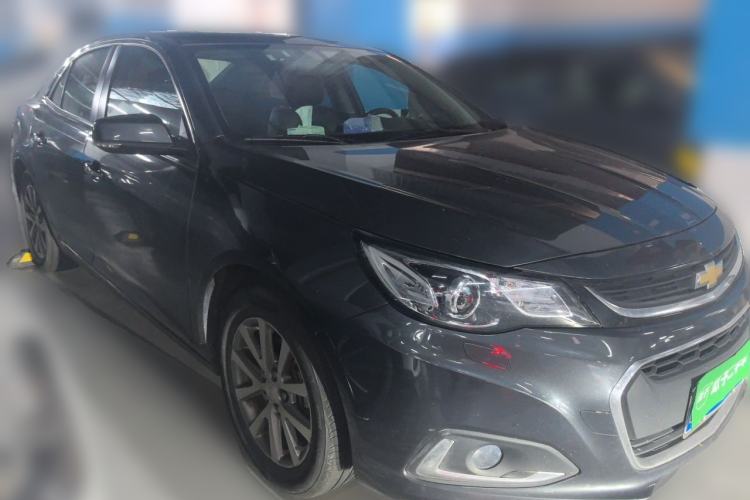 Used Chevrolet Malibu 2018 530T Automatic Luxury Edition Front Right 45 Deg