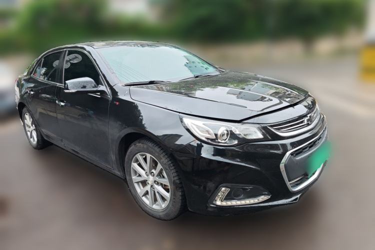 Used Chevrolet Malibu 2018 530T Automatic Luxury Edition Front Right 45 Deg