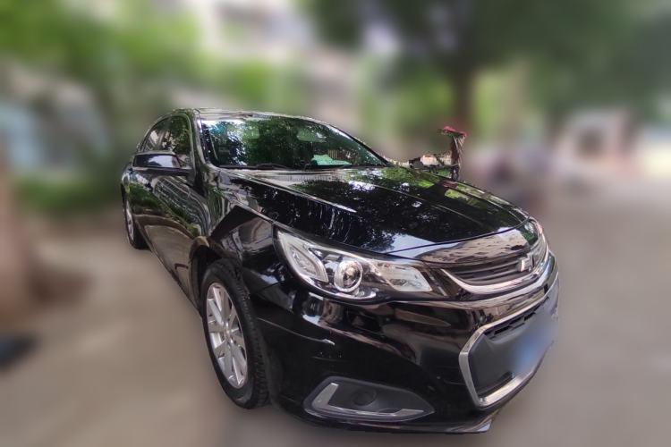 Used Chevrolet Malibu 2018 530T Automatic Luxury Edition Front Right 45 Deg