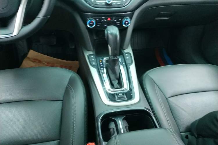 Used Chevrolet Malibu 2018 530T Automatic Luxury Edition Gear Lever