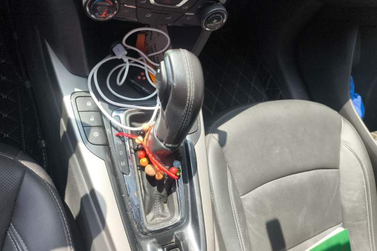 Used Chevrolet Malibu 2018 530T Automatic Luxury Edition Gear Lever