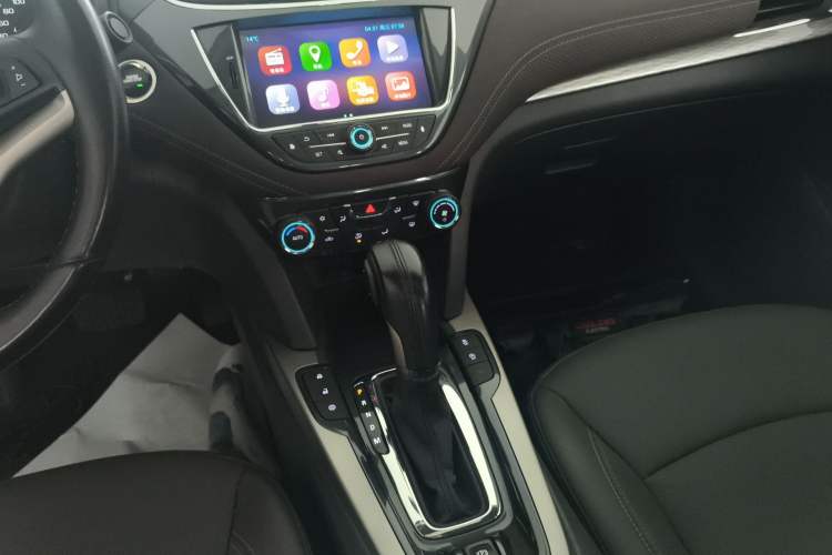 Used Chevrolet Malibu 2018 530T Automatic Luxury Edition Gear Lever