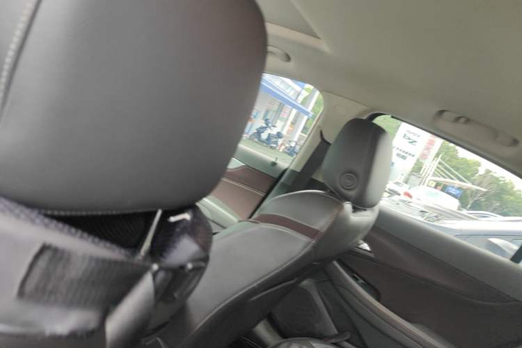 Used Chevrolet Malibu 2018 530T Automatic Fashion Edition Headliner