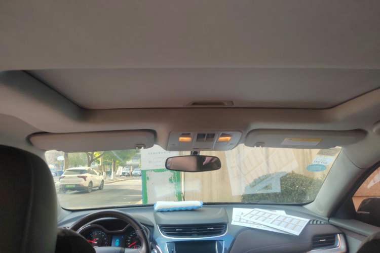 Used Chevrolet Malibu 2018 530T Automatic Luxury Edition Headliner