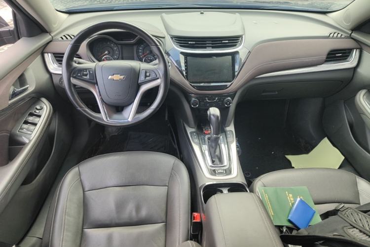 Used Chevrolet Malibu 2018 530T Automatic Fashion Edition Interior 2